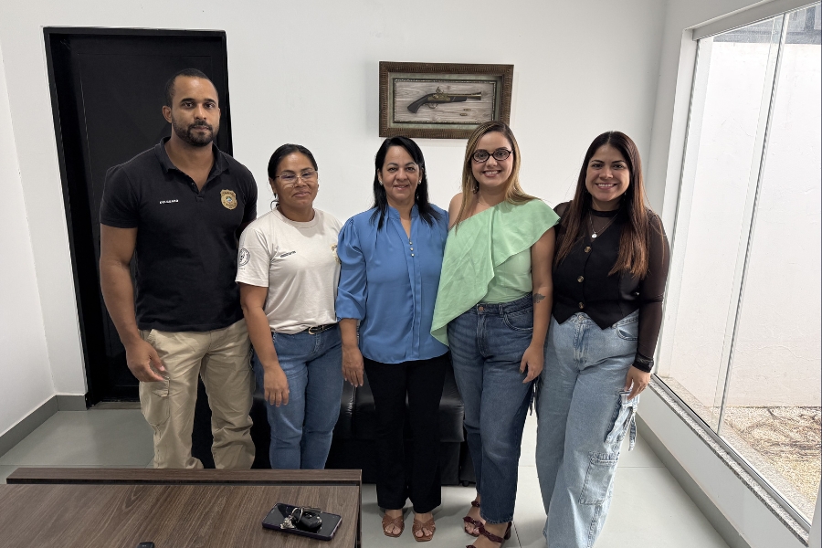 Câmara Municipal e Polícia Civil fortalecem parceria para ampliar rede de proteção às mulheres e combater o feminicídio em Água Clara
