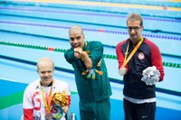 Daniel Dias fatura 1º ouro do Brasil da natação  