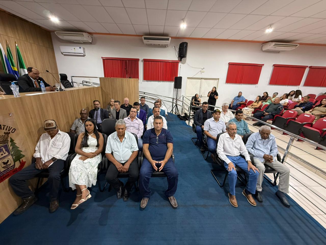 Vereadores entregam 22 títulos de Cidadão Água-clarense